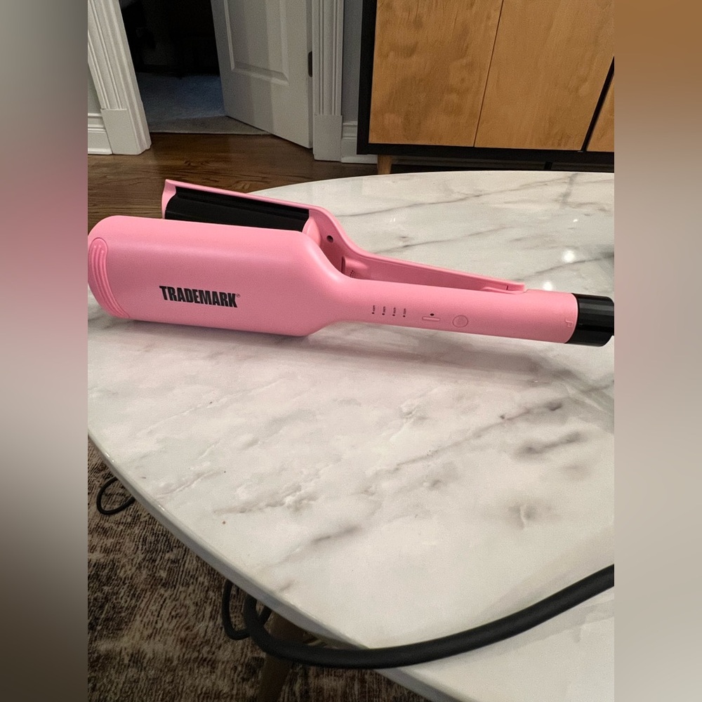 Trademark beachwaver curling iron